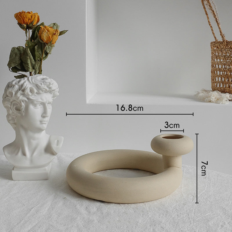 Simplicity Ceramic Vase – Nordic Style Matte Finish for Dried Flower Arrangements